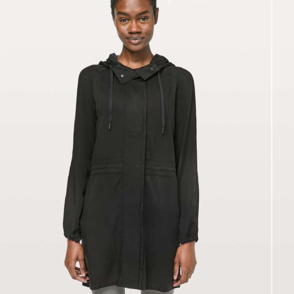 Lululemon City Stroll Lightweight Long Jacket Trench Coat in Black W2299 Sz 6